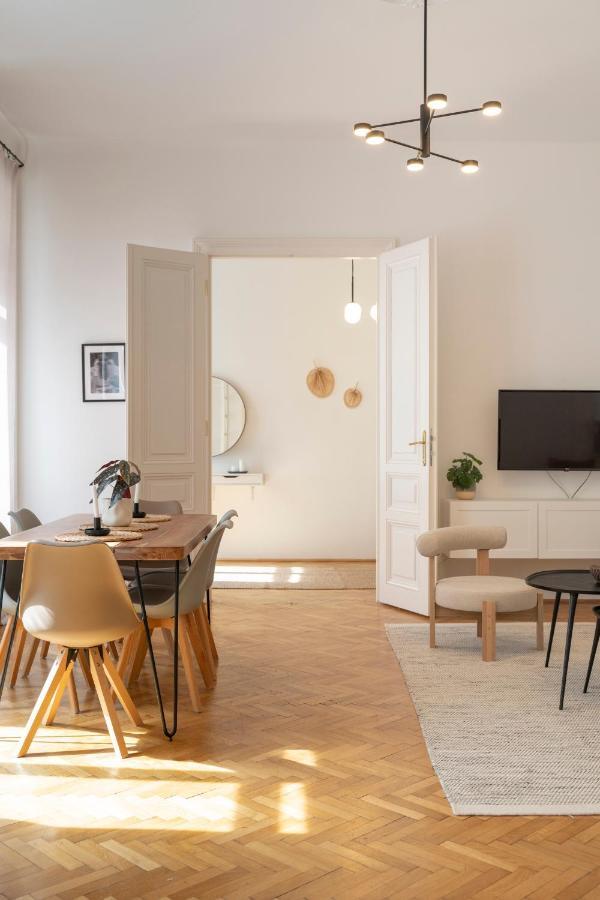 Josef'S Home I Premium Apartment In Ideal Location Wien Eksteriør bilde