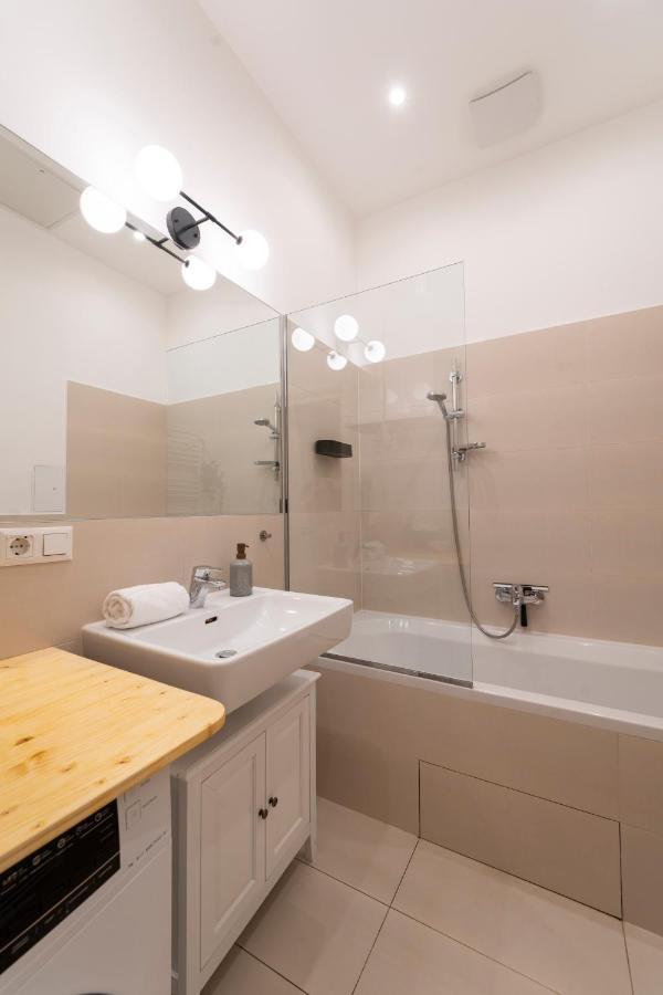 Josef'S Home I Premium Apartment In Ideal Location Wien Eksteriør bilde